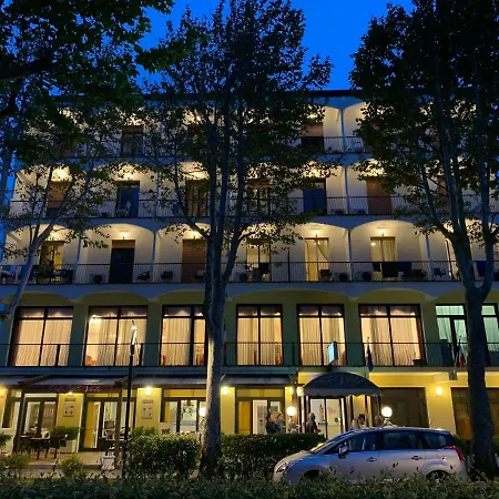 Hotel Le Vele 3*